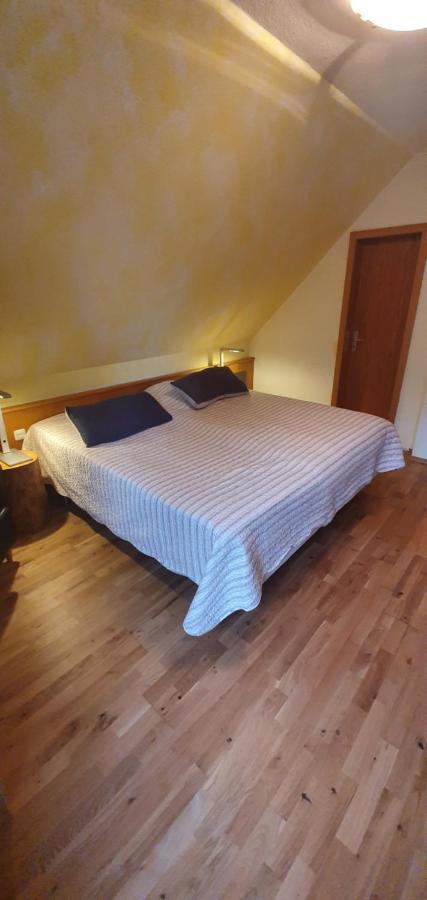 Ferienwohnung Auf Dem Eltenberg Ngoại thất bức ảnh